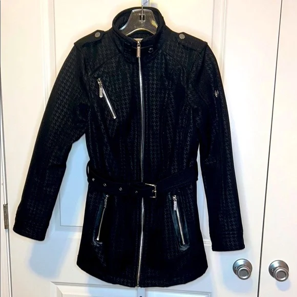 Michael Kors Missy Belted Jacket Size XS Great Used Condition - Picture 6 of 10